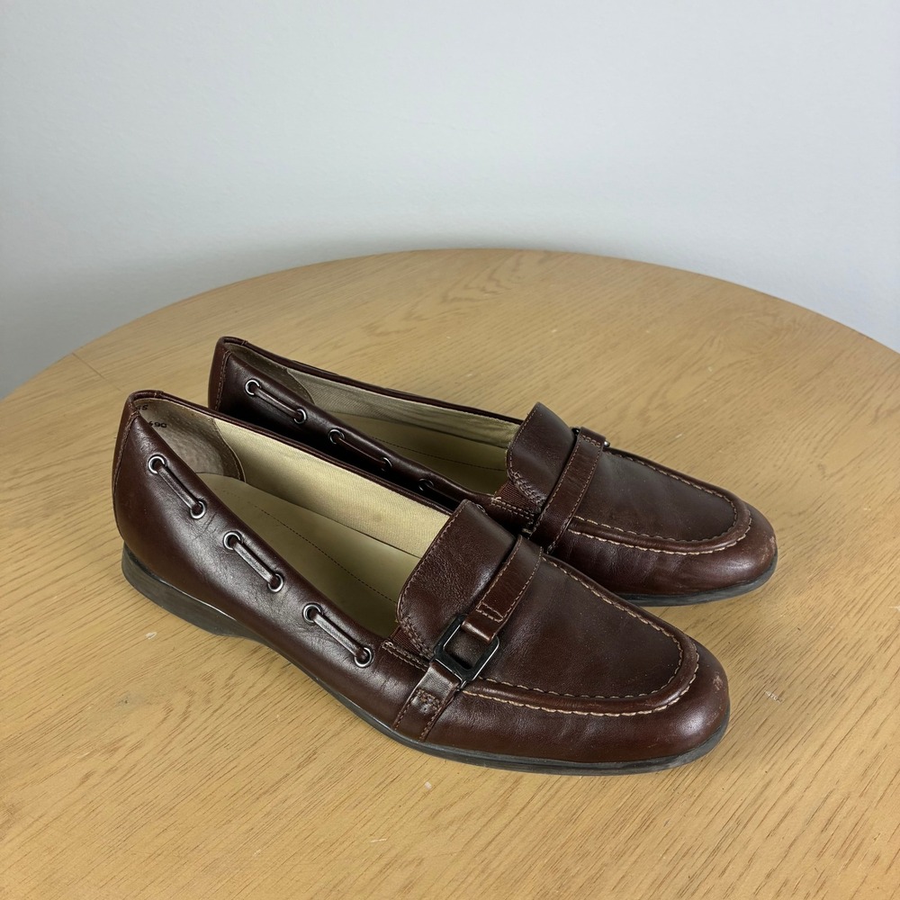 Vintage Trotters Flat Buckle Loafers Womens Preppy Retro Office Leather Neutral